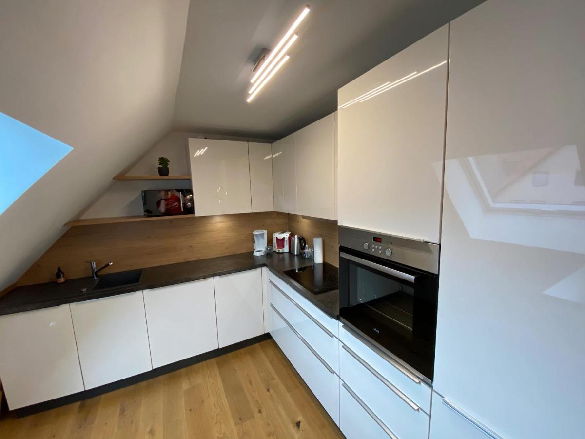 Modernes Penthouse, Nahe Wuerzburg Apartment Exterior foto